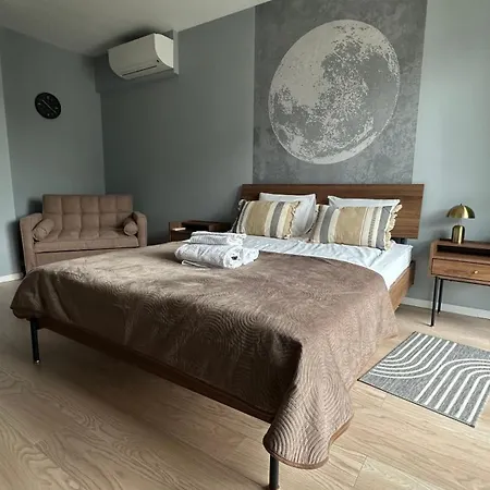 Browary Warszawskie Moonlight Apartment, Unique Design